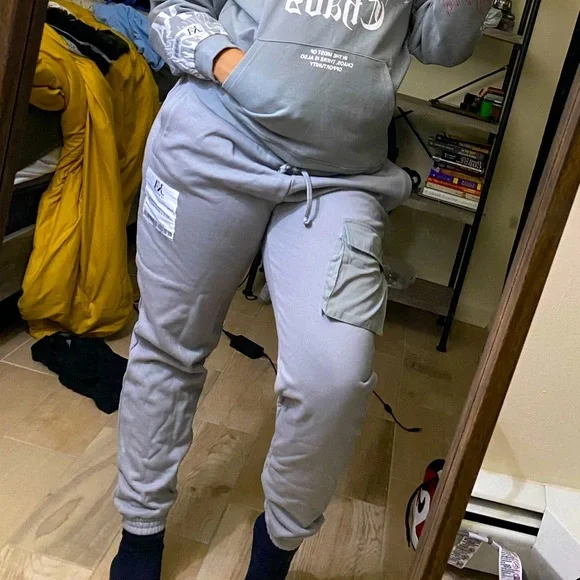 NWT tracksuit sweatpants - Picture 5 of 6